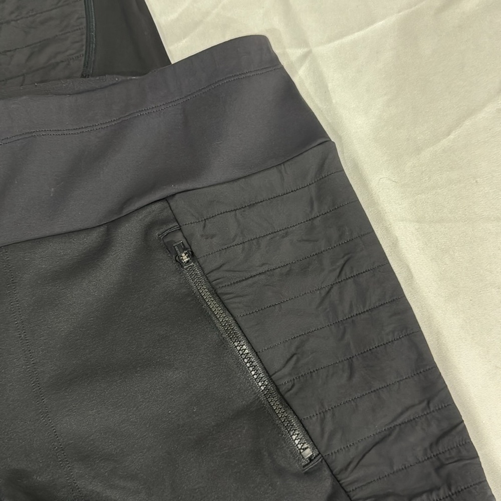 Athleta PEAK HYBRID FLEECE TIGHT Medium Black - Picture 2 of 6